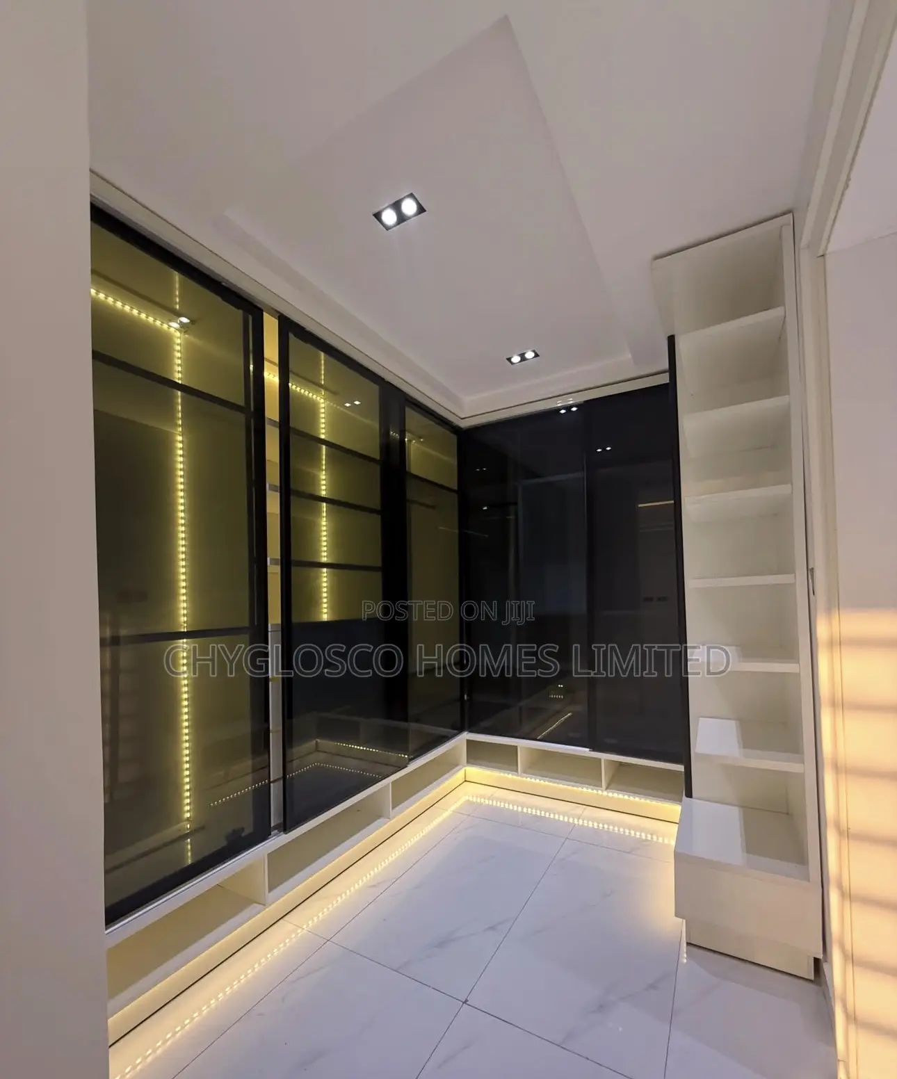 4bdrm Duplex in Cocaine Estate, New Layout for sale