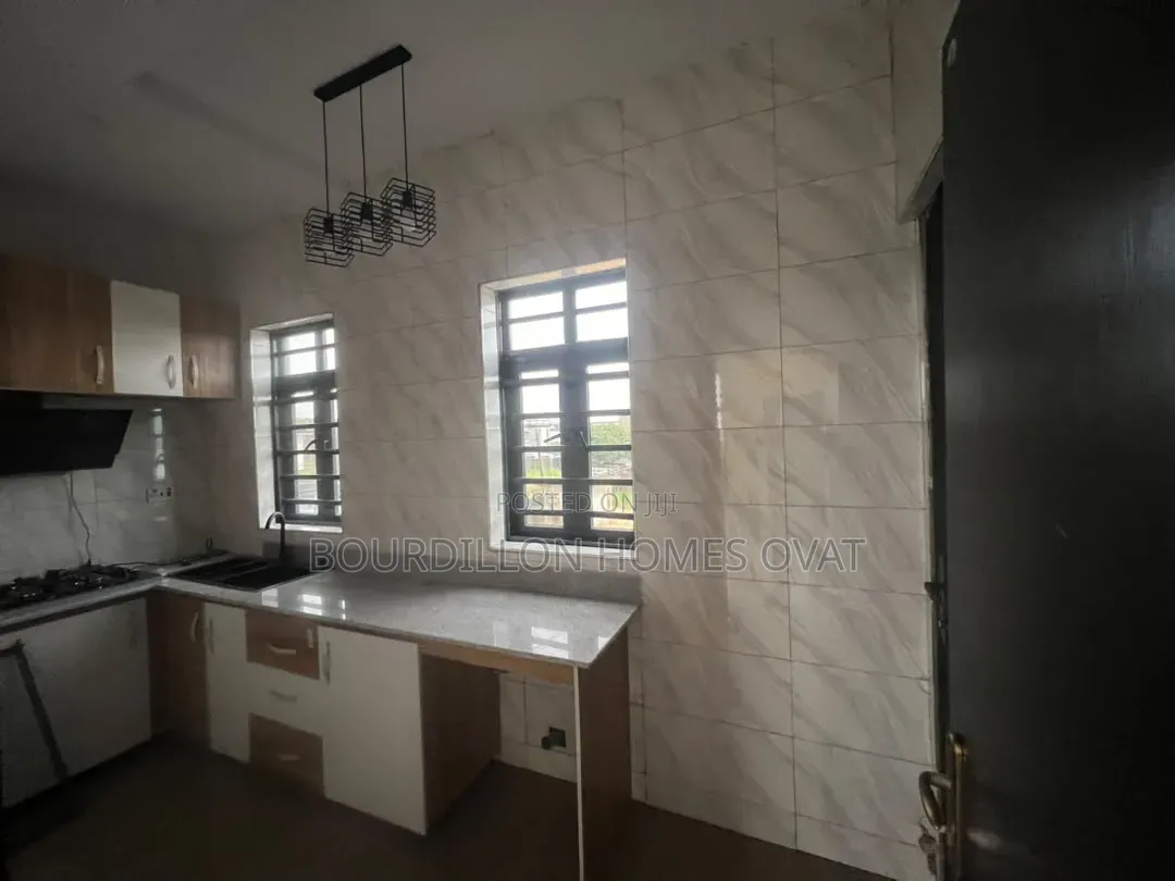 2bdrm Apartment in Abraham Adesanya Estate for sale