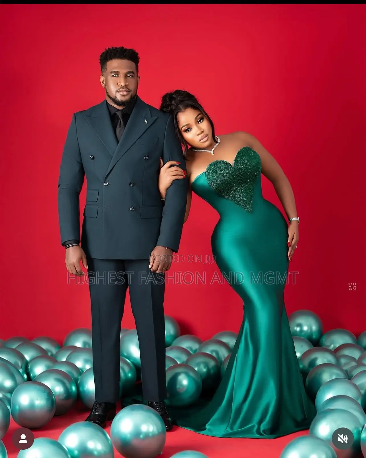 Strapless Heart-Bodice Gown Men’S Deep Teal Double-Breasted Suit