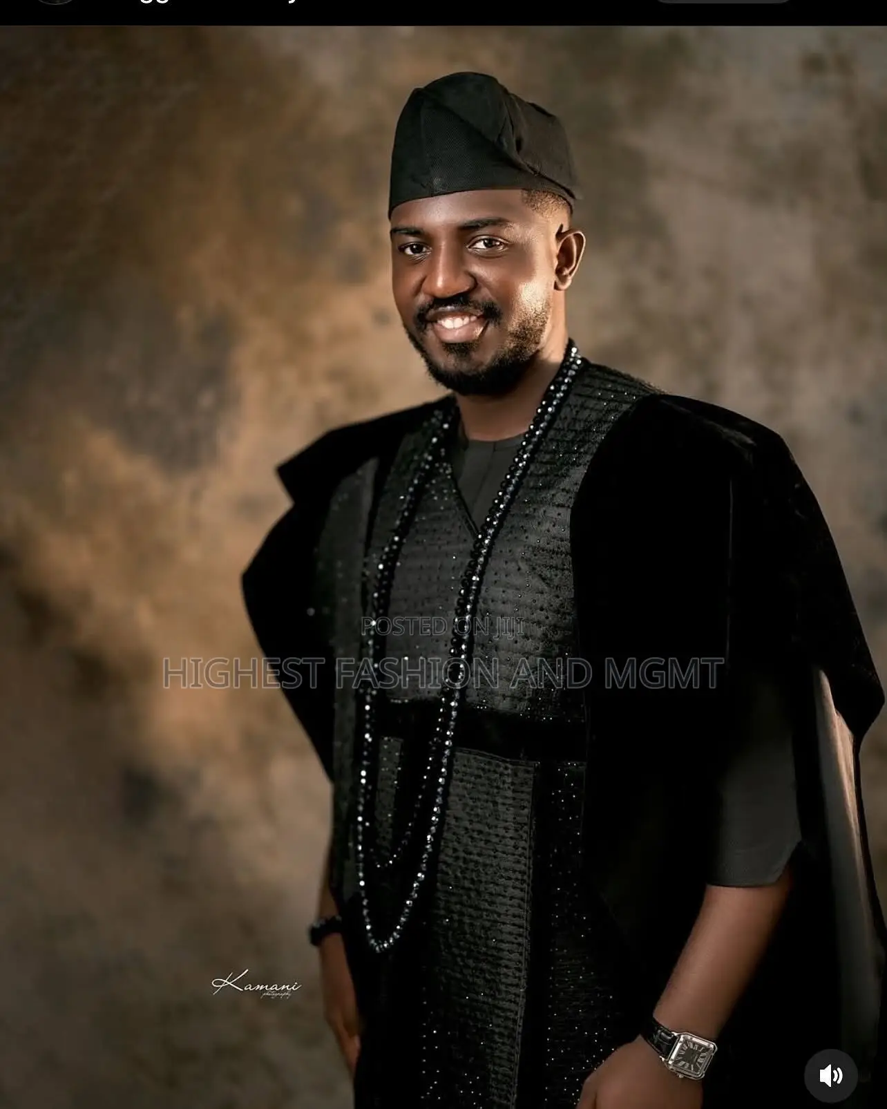 Corseted Iro and Buba Men’S Textured Charcoal Agbada