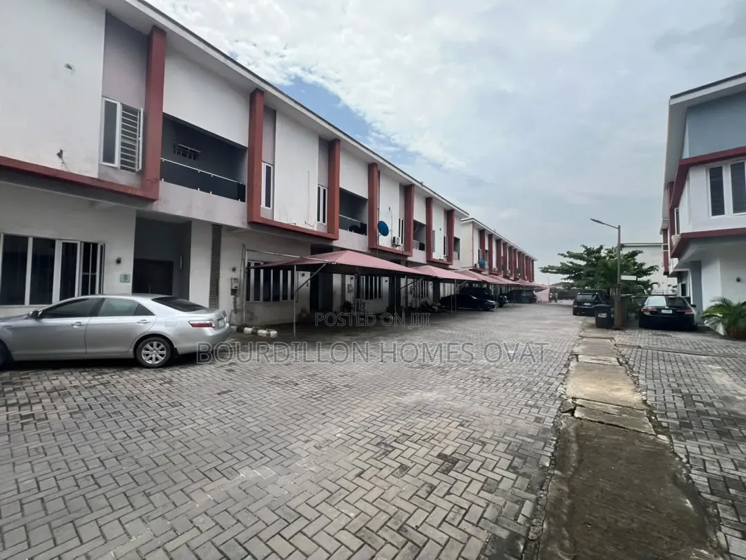 4bdrm Duplex in Abraham Adesanya Estate for rent