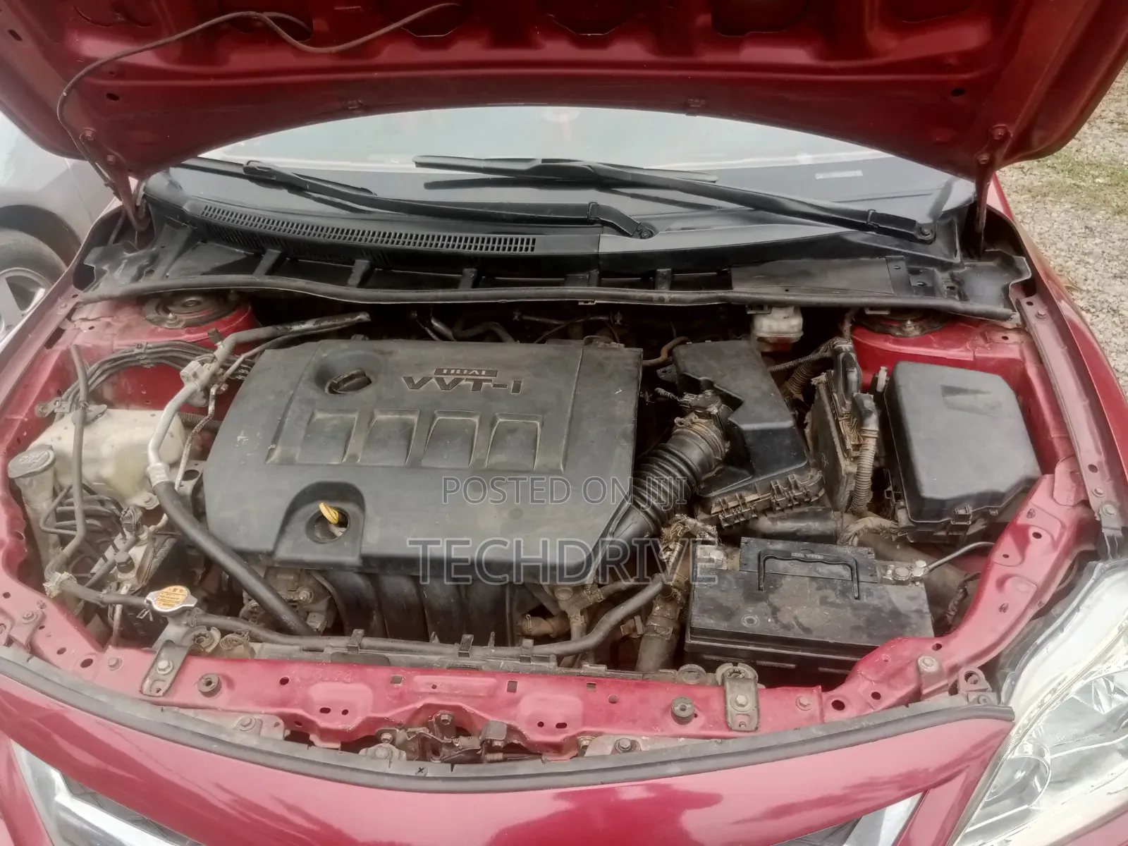Toyota Corolla LE 4dr Sedan (1.8L 4cyl 4A) 2013 Red