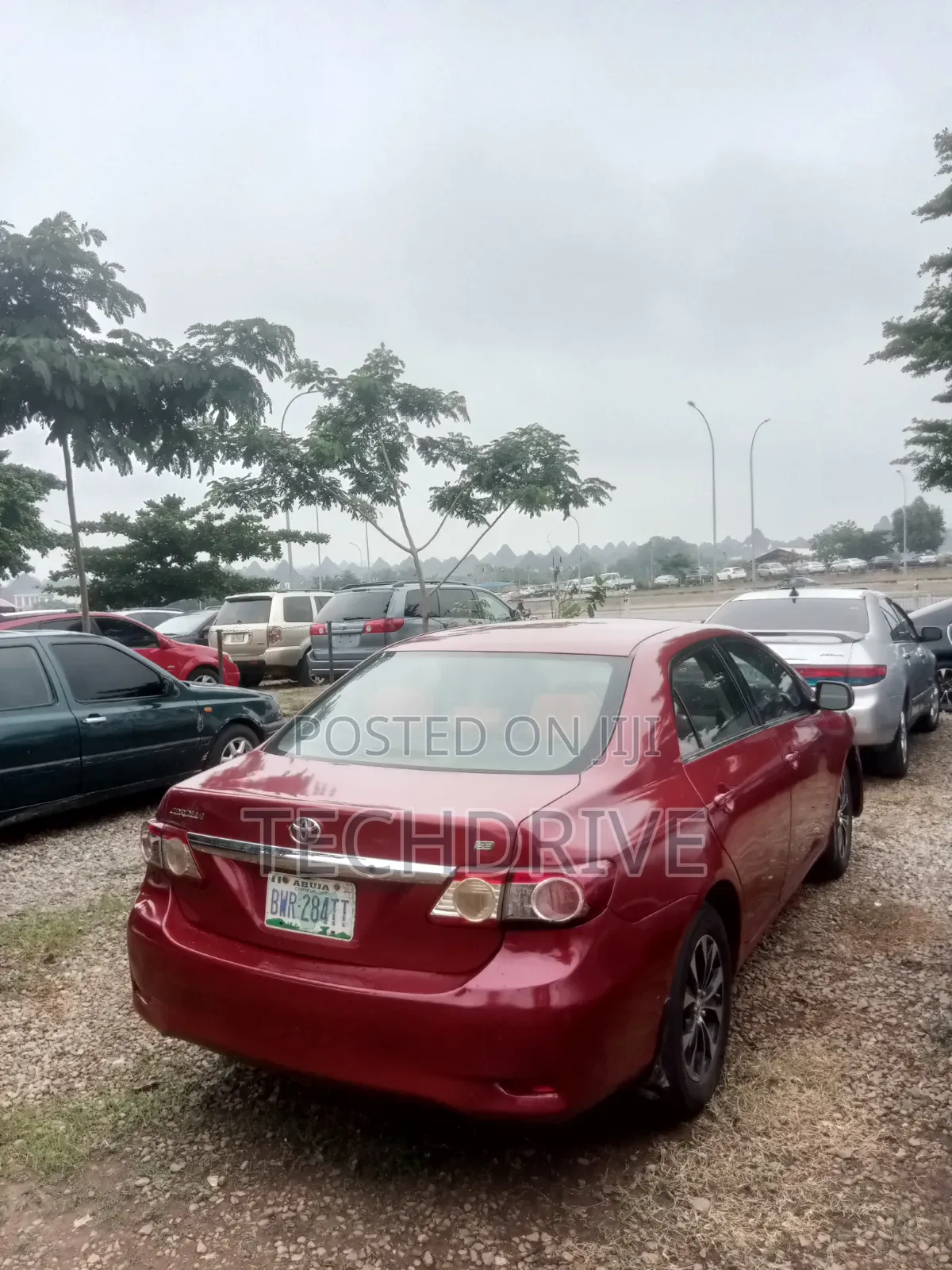 Toyota Corolla LE 4dr Sedan (1.8L 4cyl 4A) 2013 Red