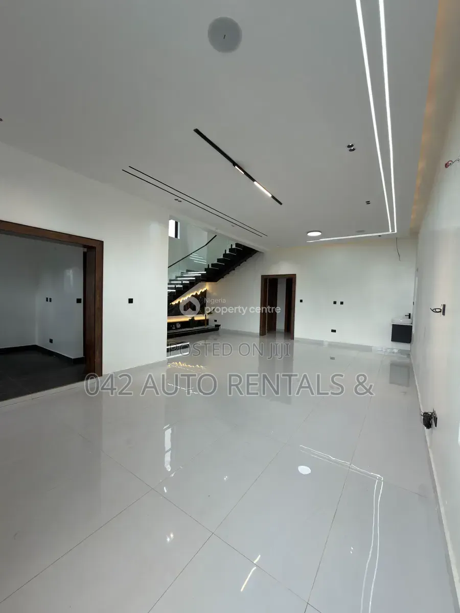 Furnished 5bdrm Duplex in Enugu for sale