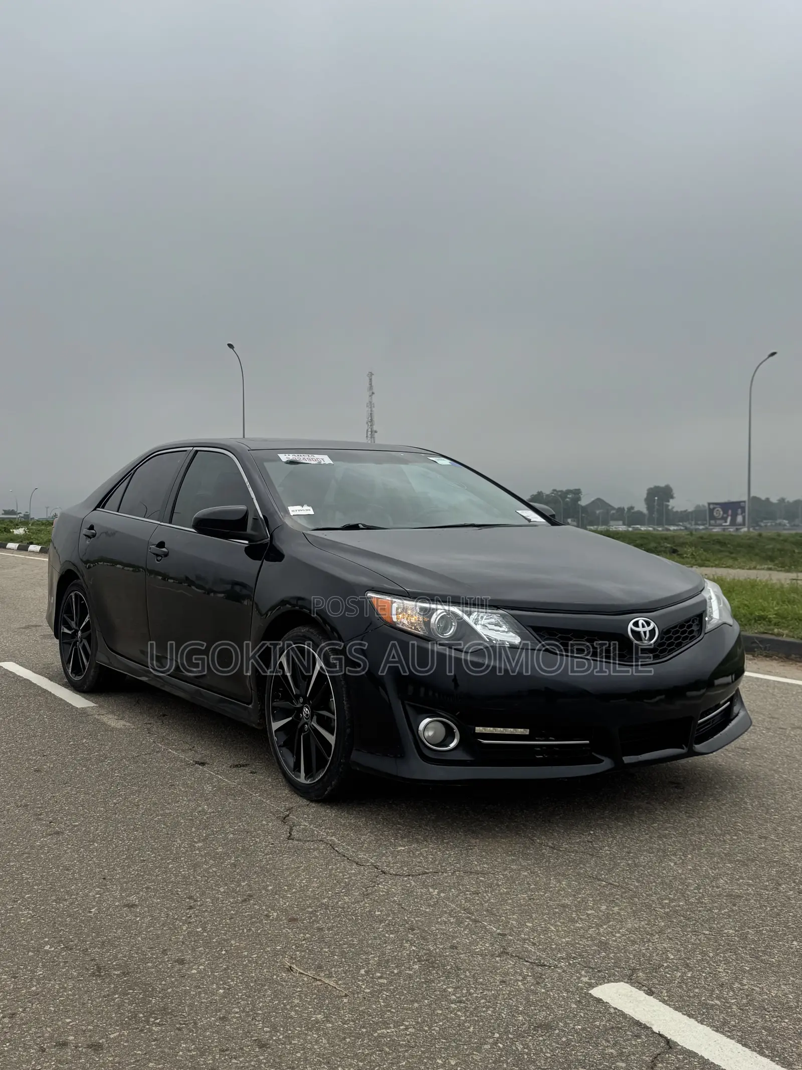 Toyota Camry SE 4dr Sedan (2.5L 4cyl 6A) 2013 Black