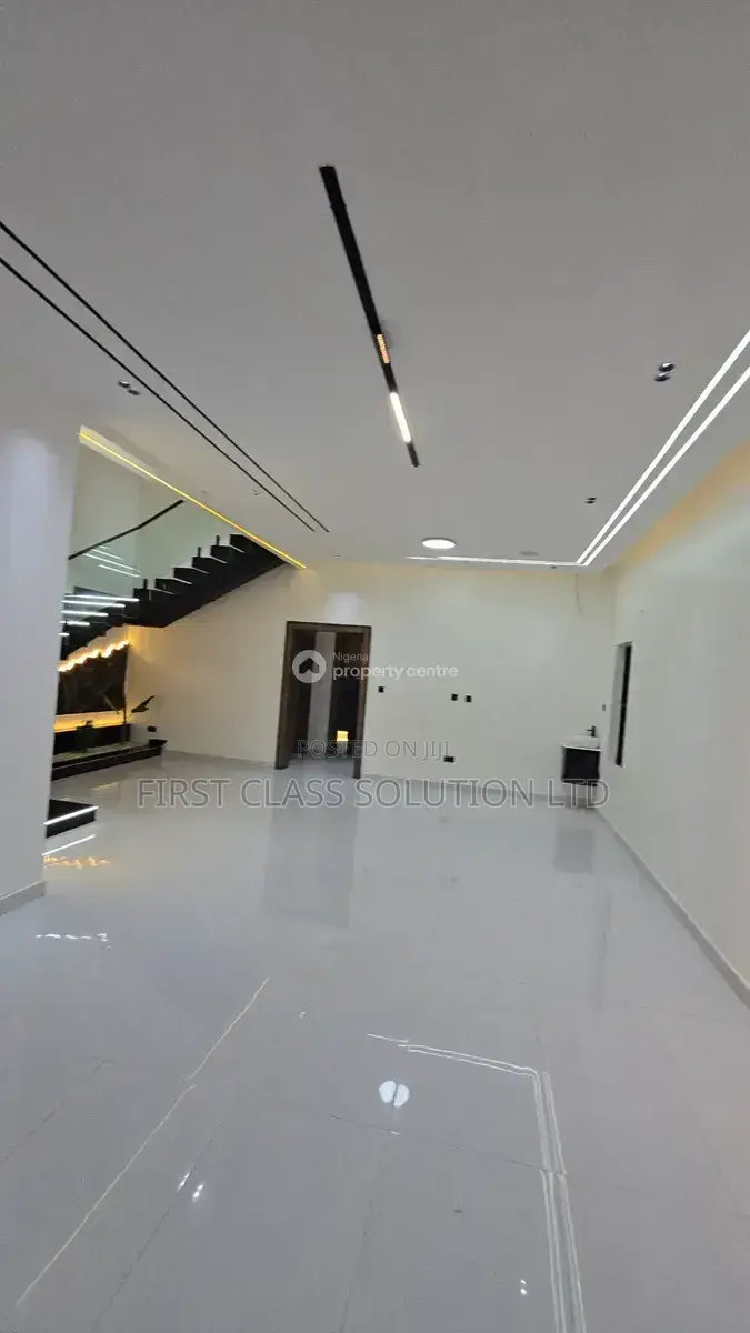 Furnished 4bdrm Duplex in Enugu for sale