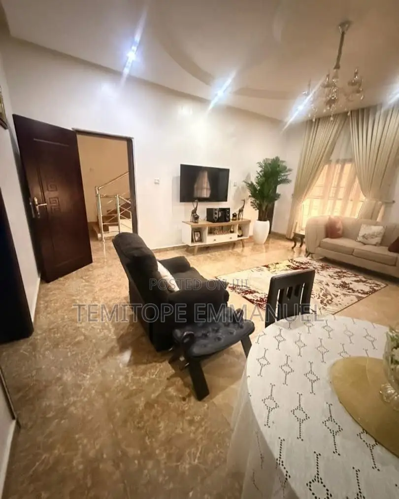 Furnished 4bdrm Duplex in Ikate for sale