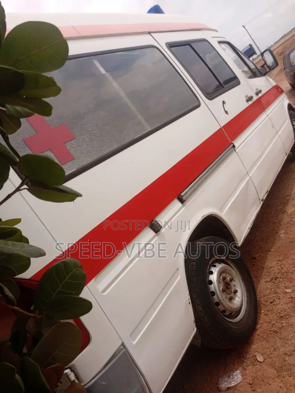 Mercedes-Benz eSprinter 2024 White