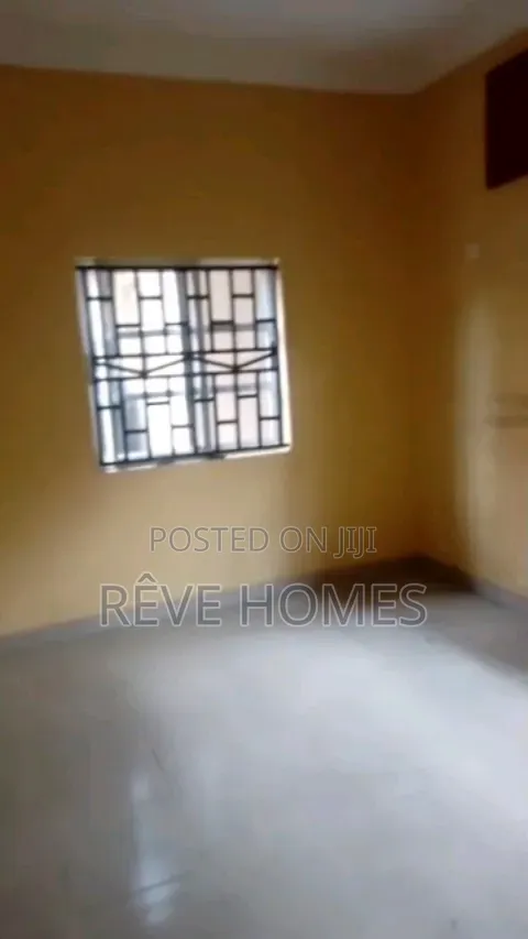 4bdrm Duplex in Sabo / Yaba for rent