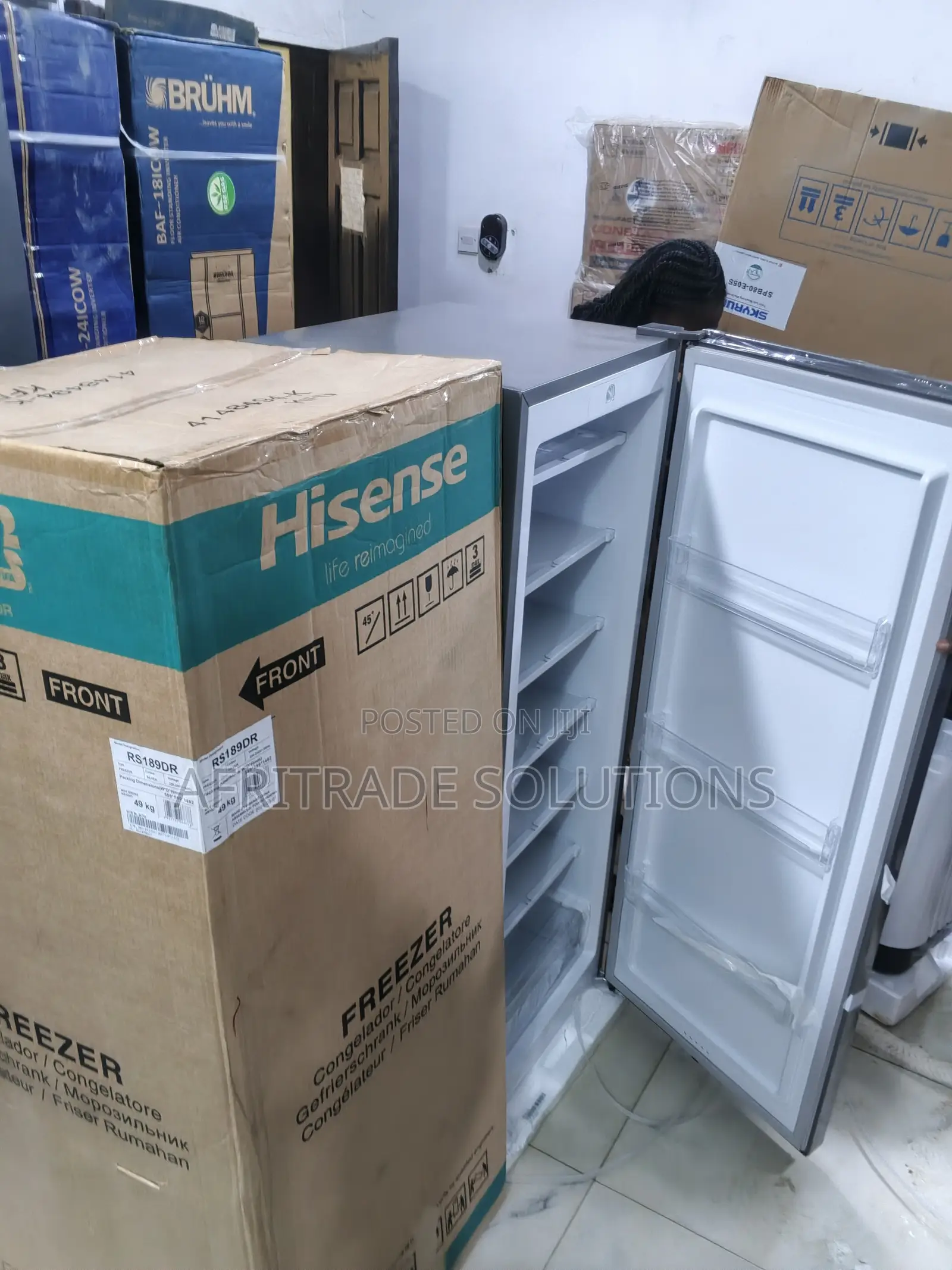 Hisense Standing Freezer FRZ 189dr