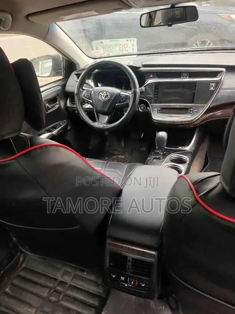 Toyota Avalon XLE Sedar FWD (3.5L 6cyl 6A) 2013 Silver