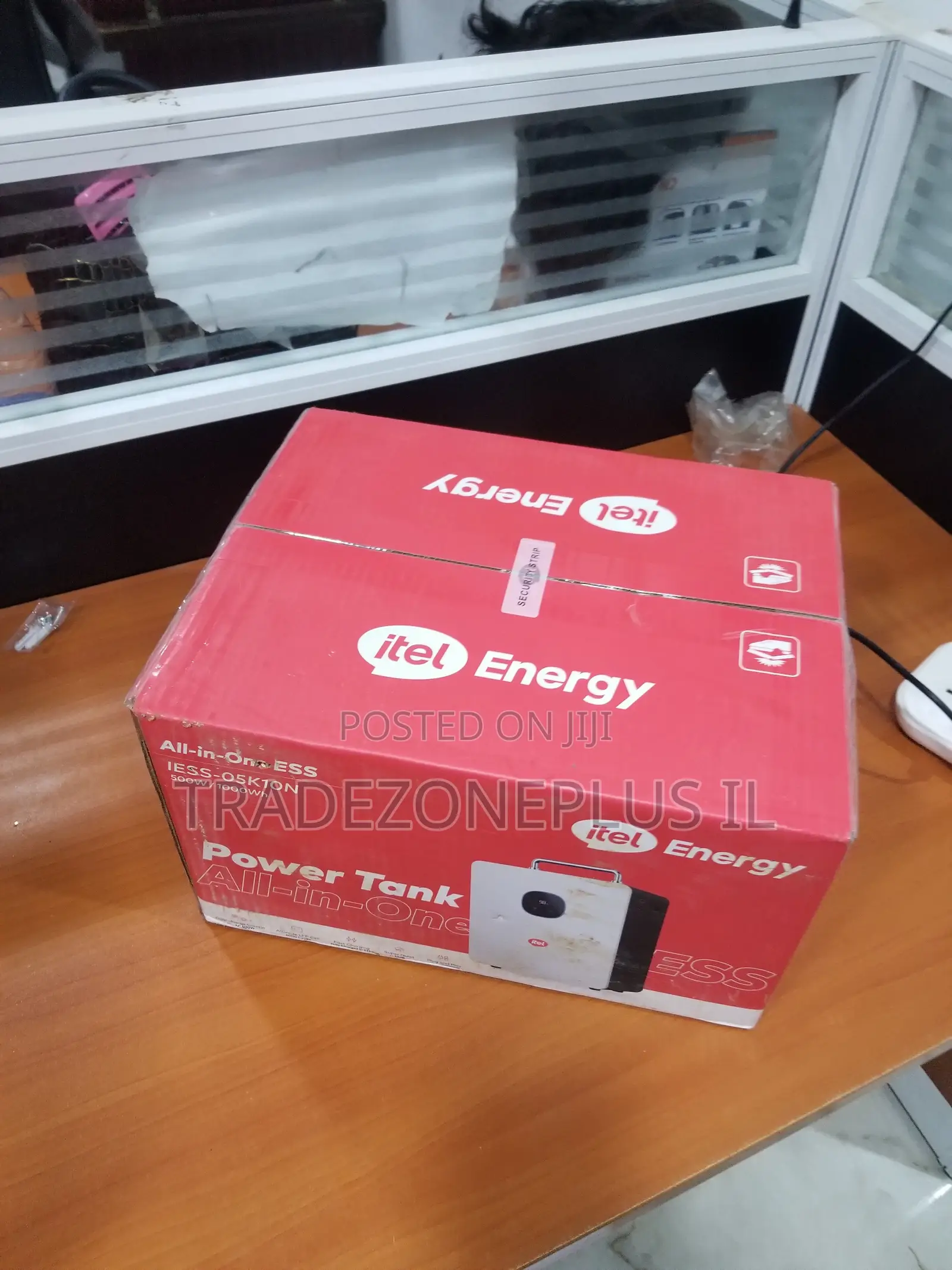 Iess-05k10n Long-Life Battery Storage System