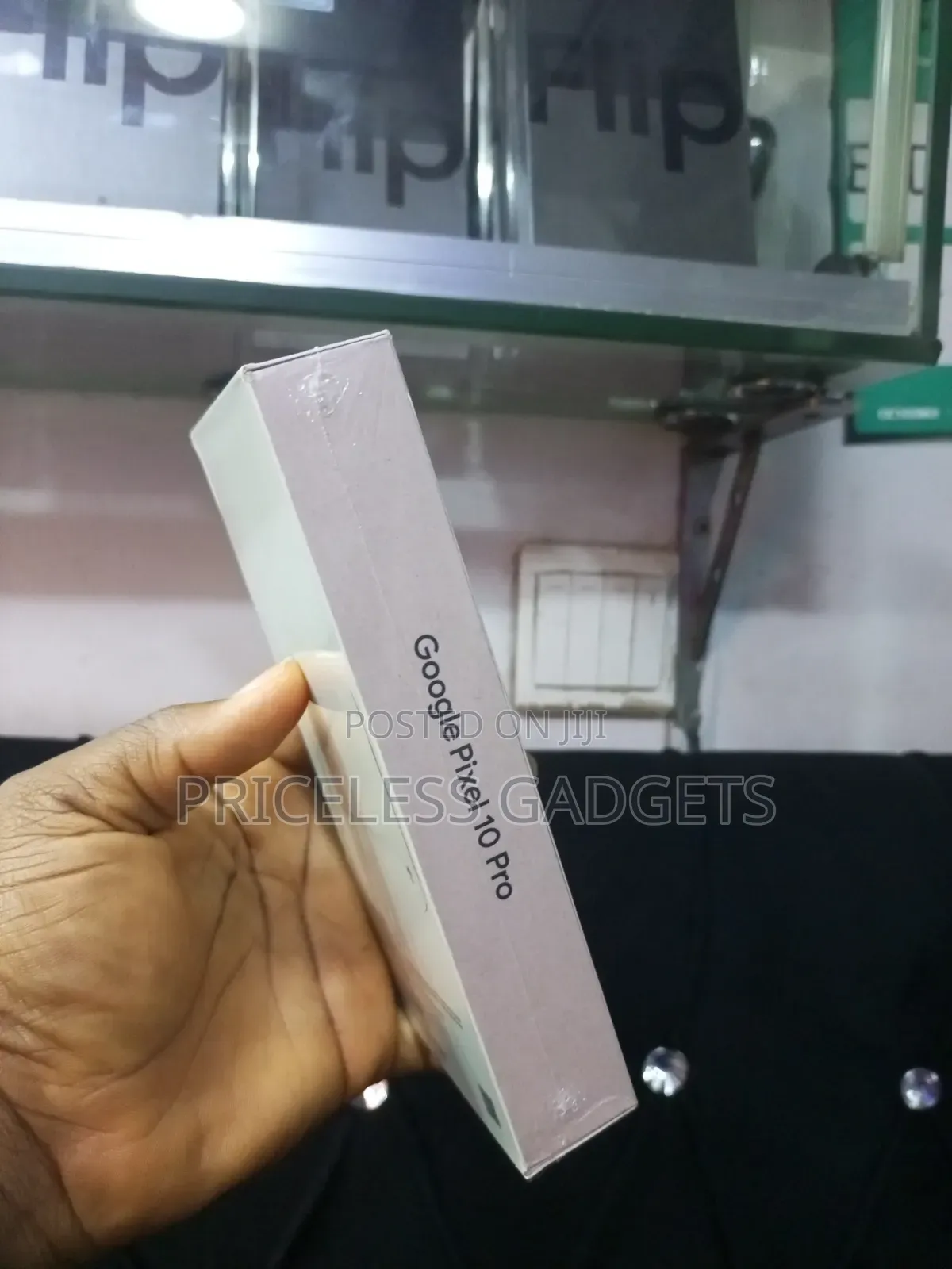 New Google Pixel 10 5G 256 GB Black