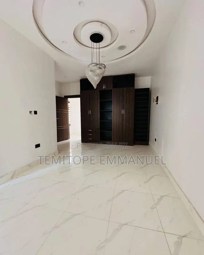 Furnished 4bdrm Duplex in GRA Phase 2 Shangisha for sale