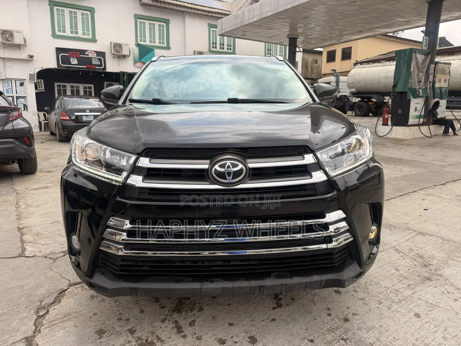 Toyota Highlander XLE 4dr SUV AWD (3.5L 6cyl 6A) 2015 Black