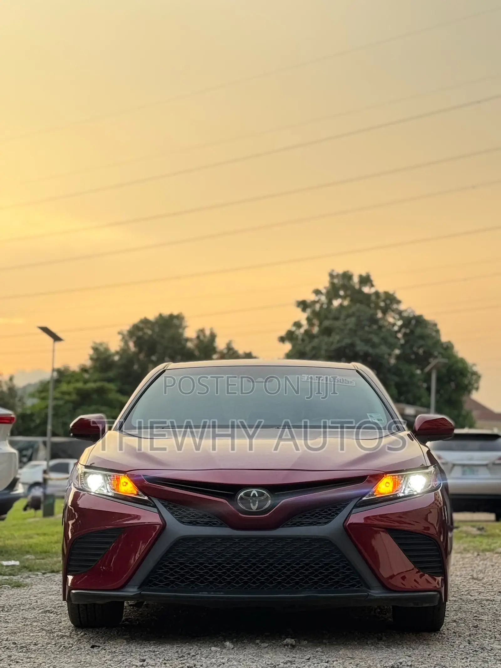 Toyota Camry SE (2.5L 4cyl 8A) 2019 Burgundy