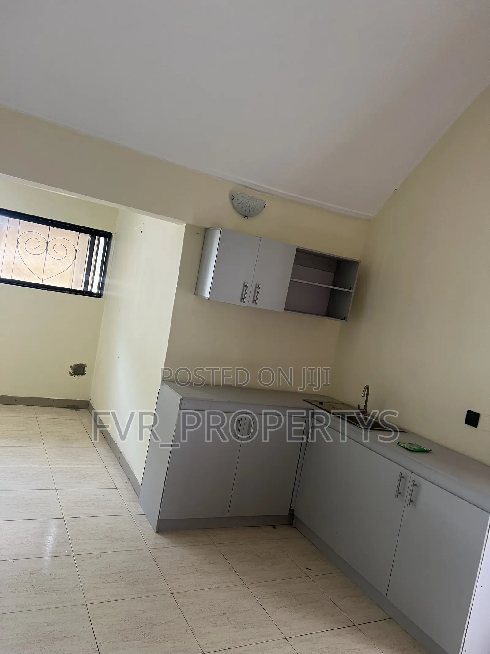 Studio Apartment in Villa, Ikota for rent