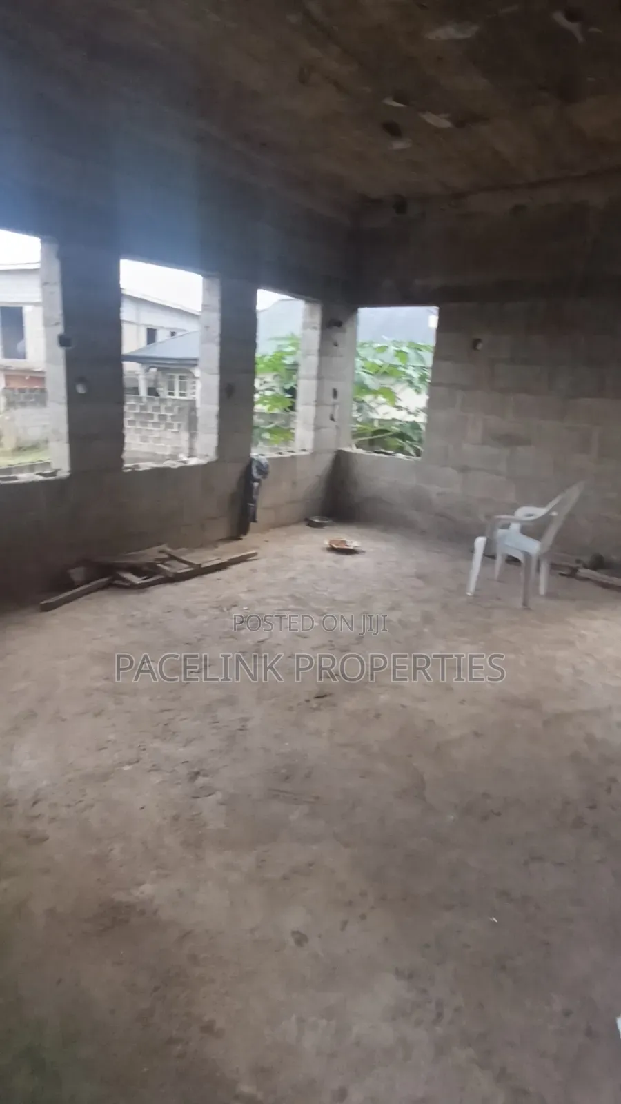 9bdrm Duplex in Peace Estate Baruwa for sale