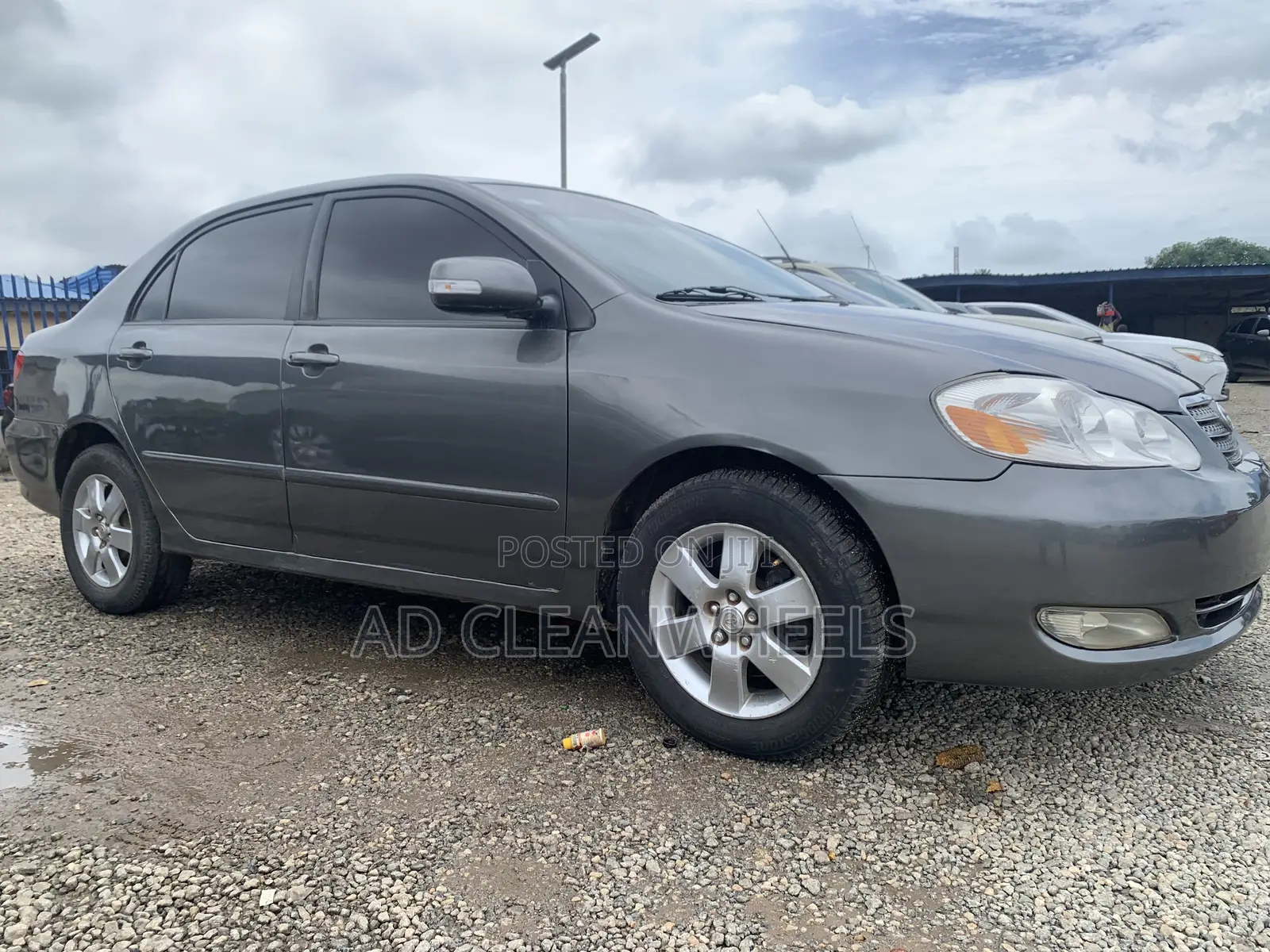 Toyota Corolla LE 2005 Gray