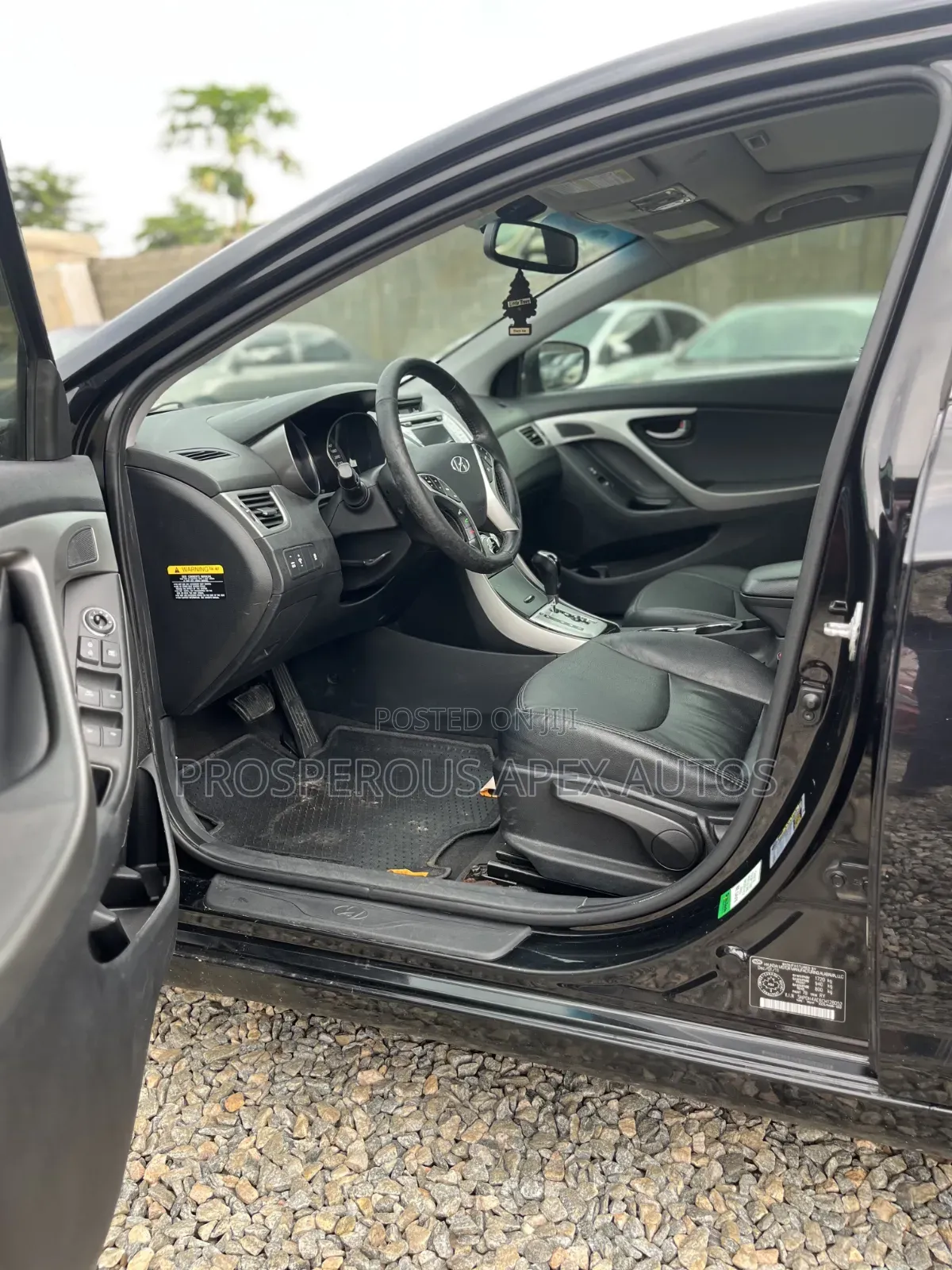 Hyundai Elantra 2011 Black