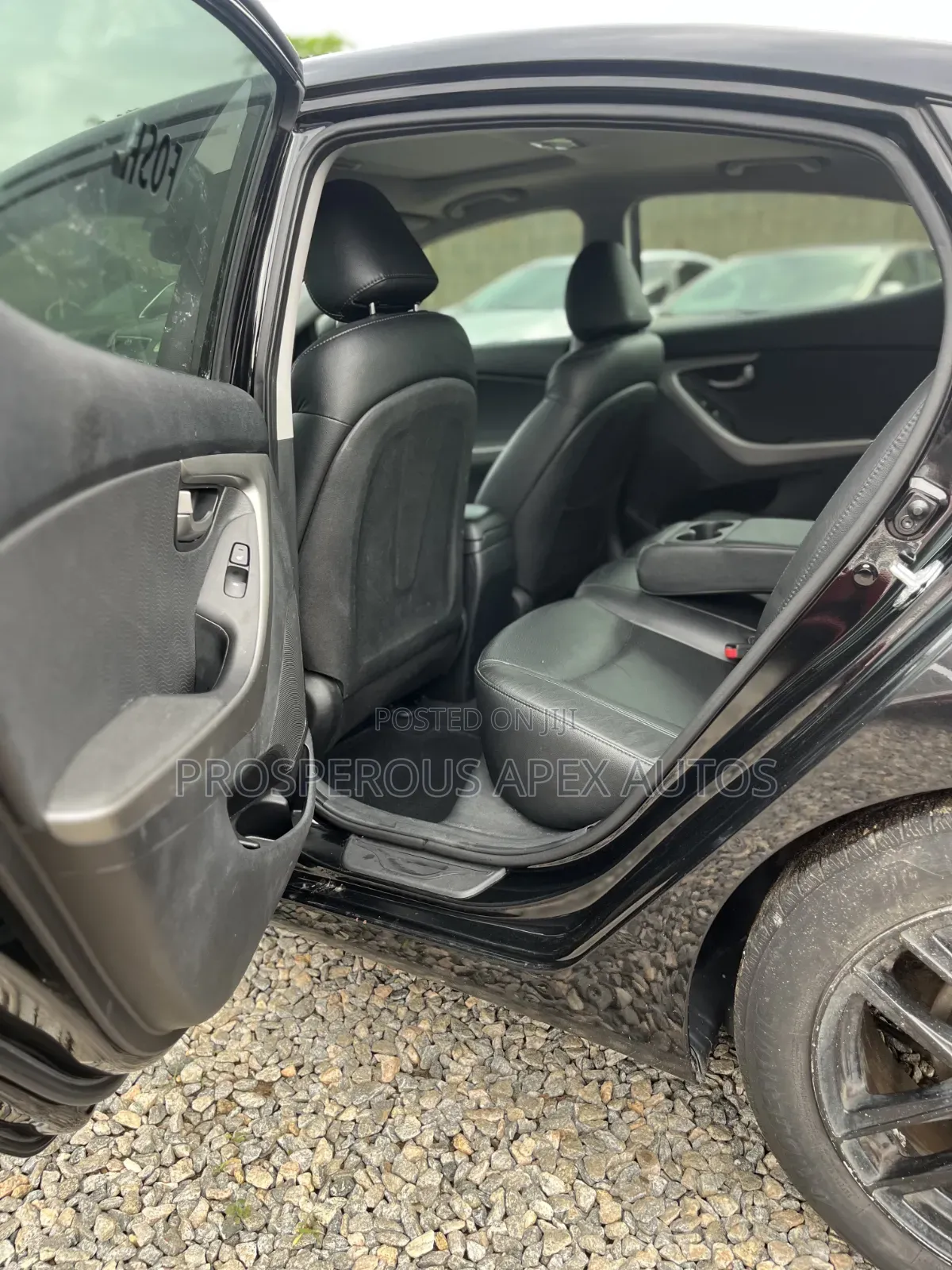 Hyundai Elantra 2011 Black