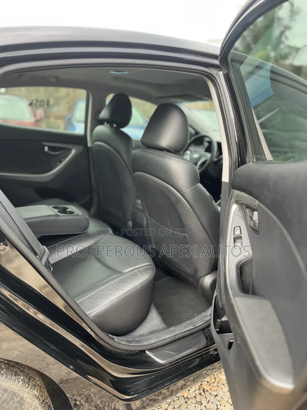 Hyundai Elantra 2011 Black
