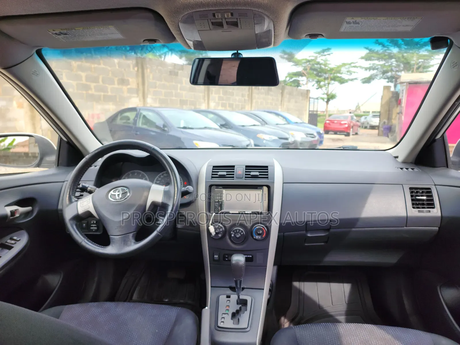 Toyota Corolla 2009 White