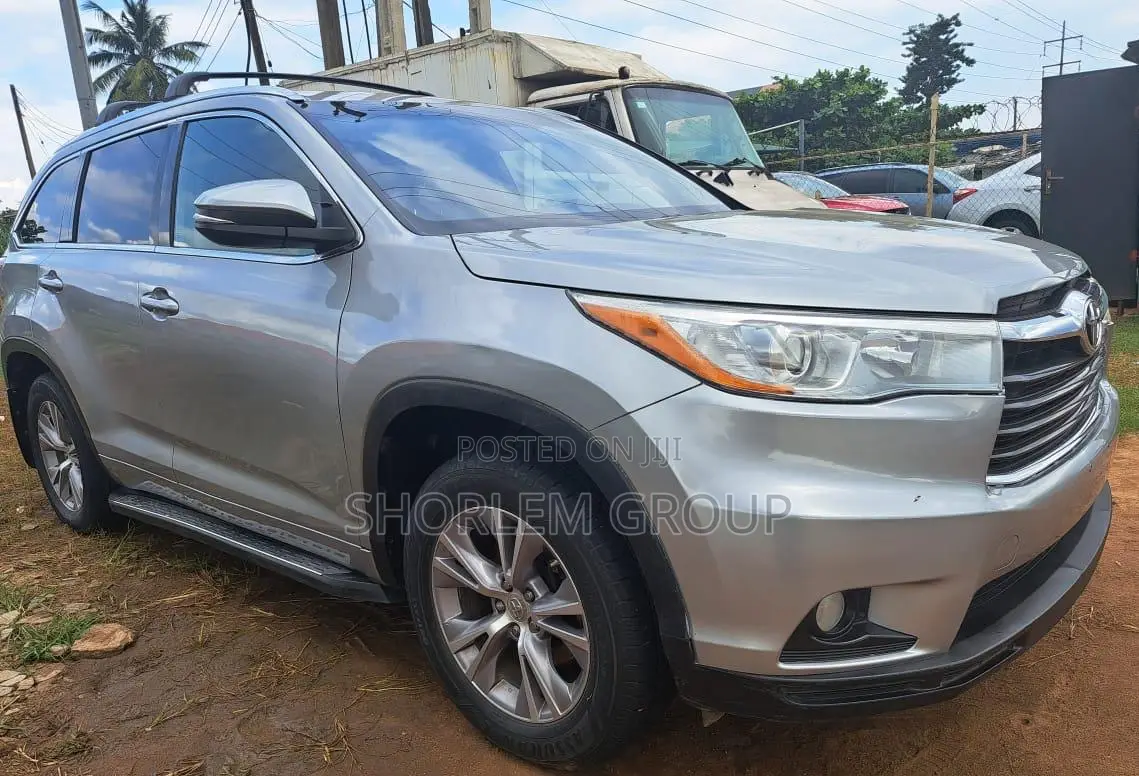 Toyota Highlander 2015 Gray