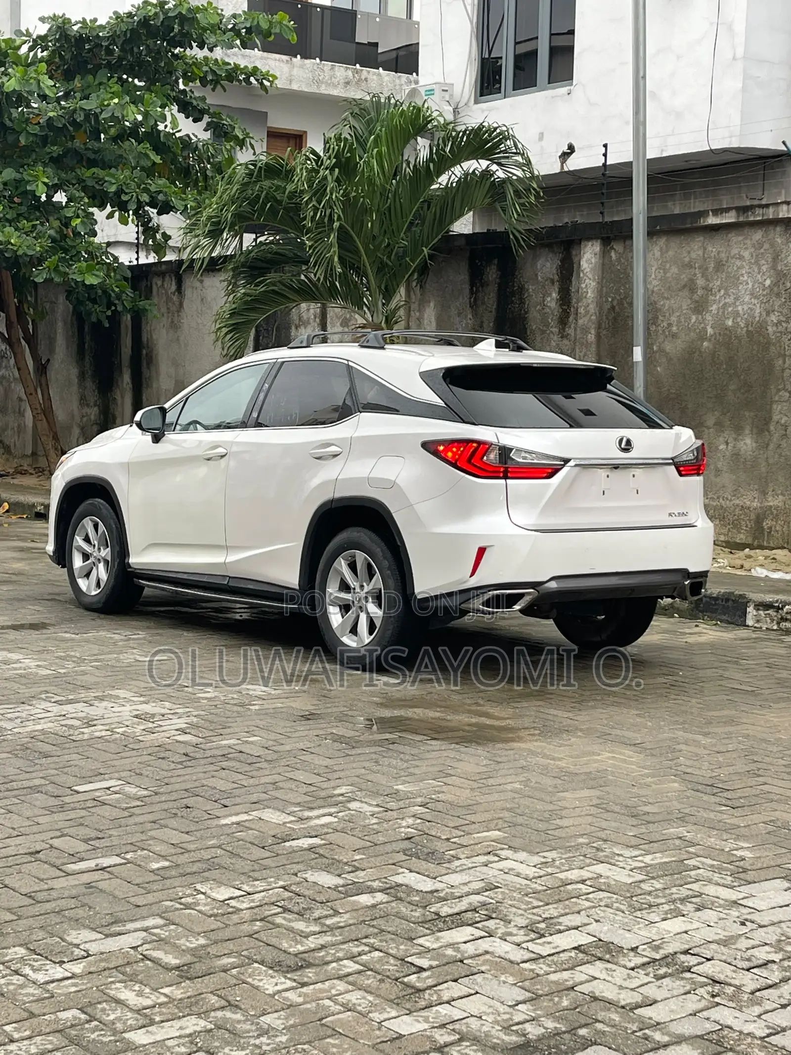 Lexus RX 350 FWD 2017 White