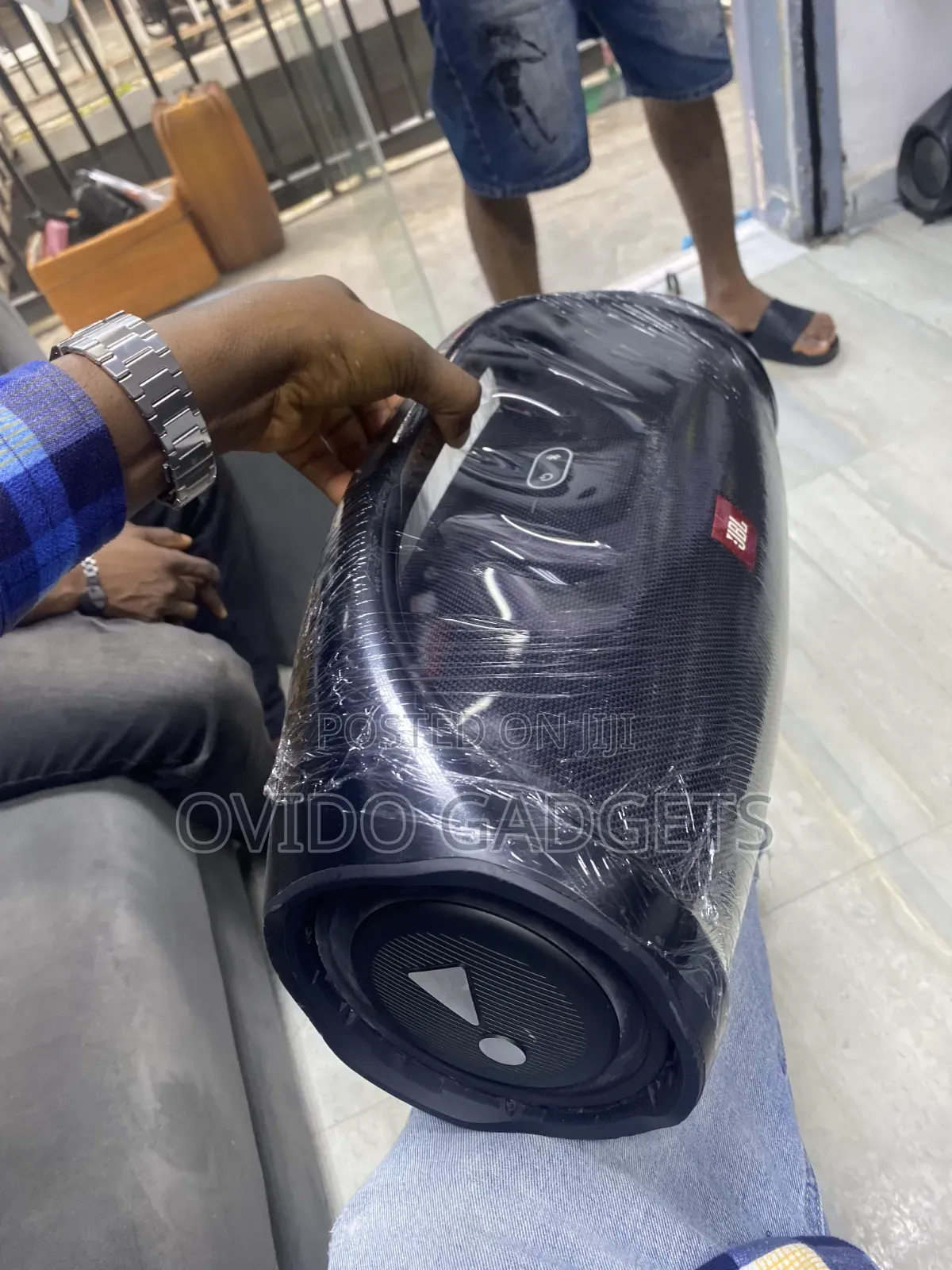 JBL Boombox 2