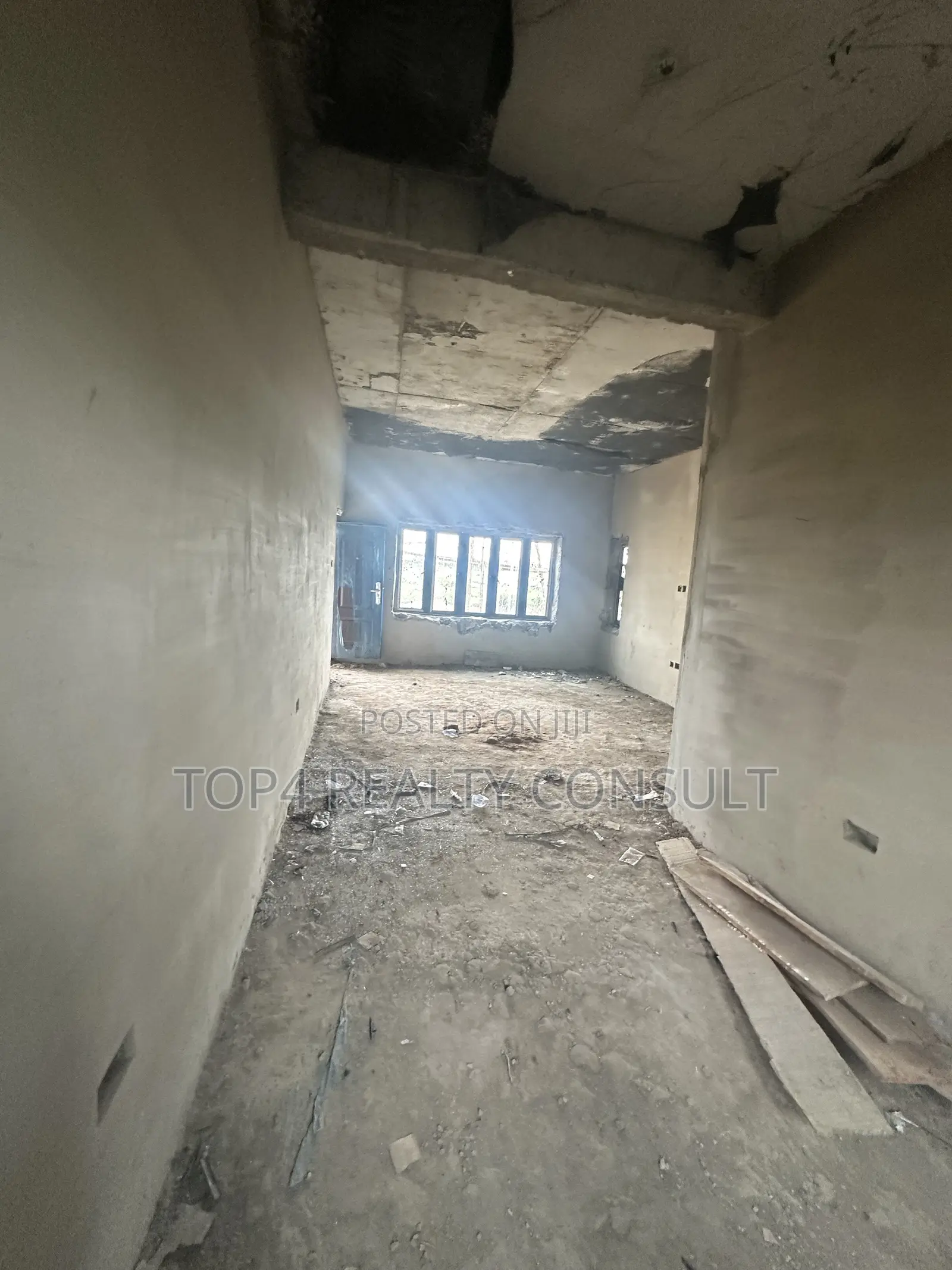 2bdrm Block of Flats in Crescent Garden, Kuje for sale