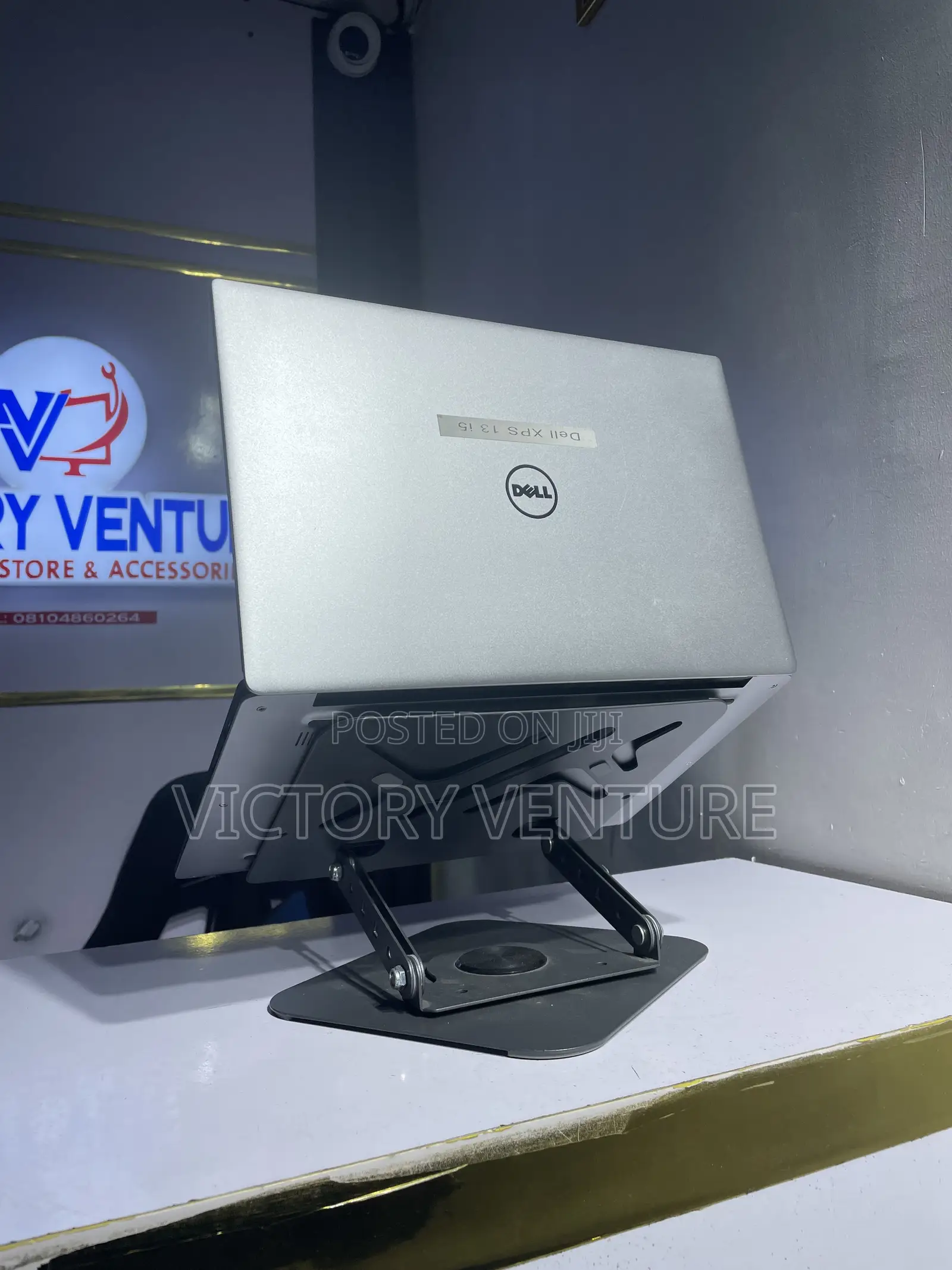 New Laptop Dell XPS 13 8GB Intel Core i5 SSD 256GB