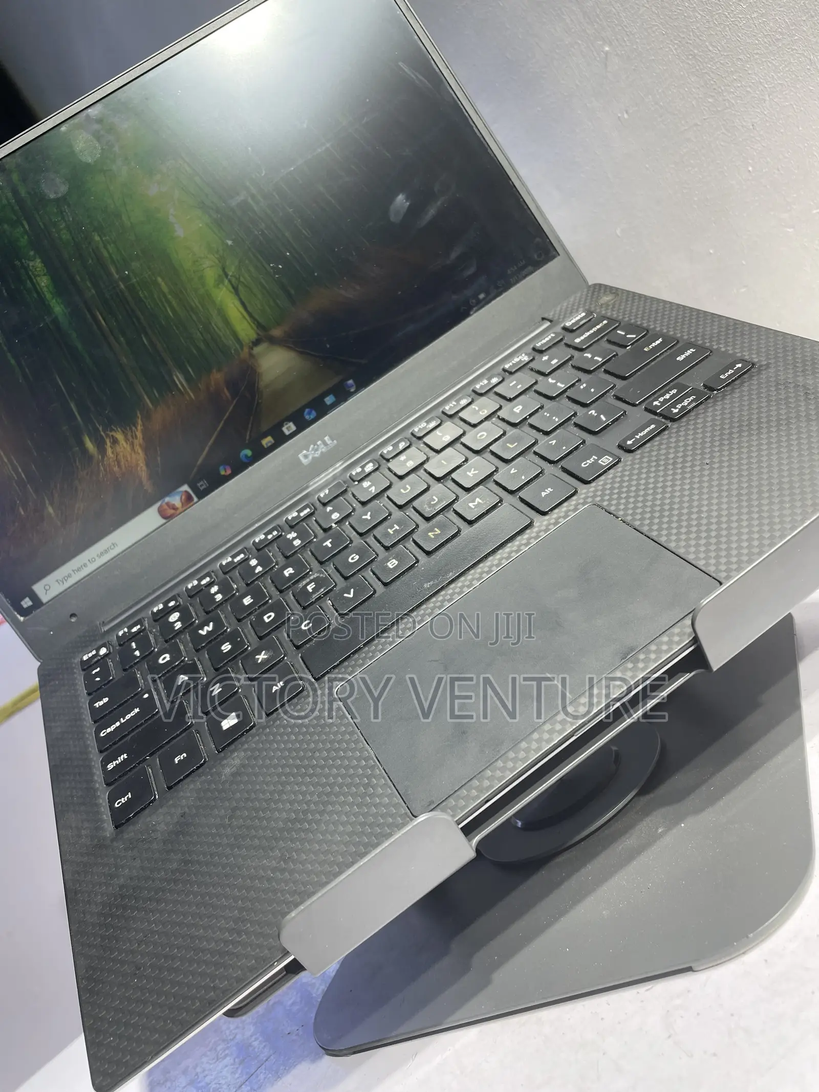 New Laptop Dell XPS 13 8GB Intel Core i5 SSD 256GB