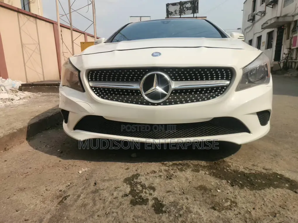 Mercedes-Benz CLA-Class 2017 White