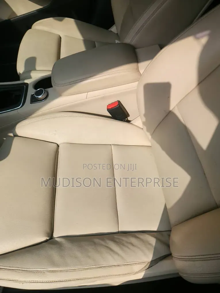 Mercedes-Benz CLA-Class 2017 White