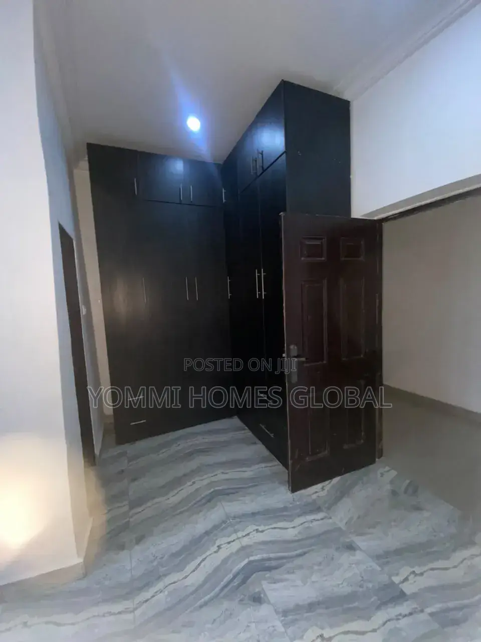7bdrm Bungalow in 5Th Avenue, Bunkoro for rent