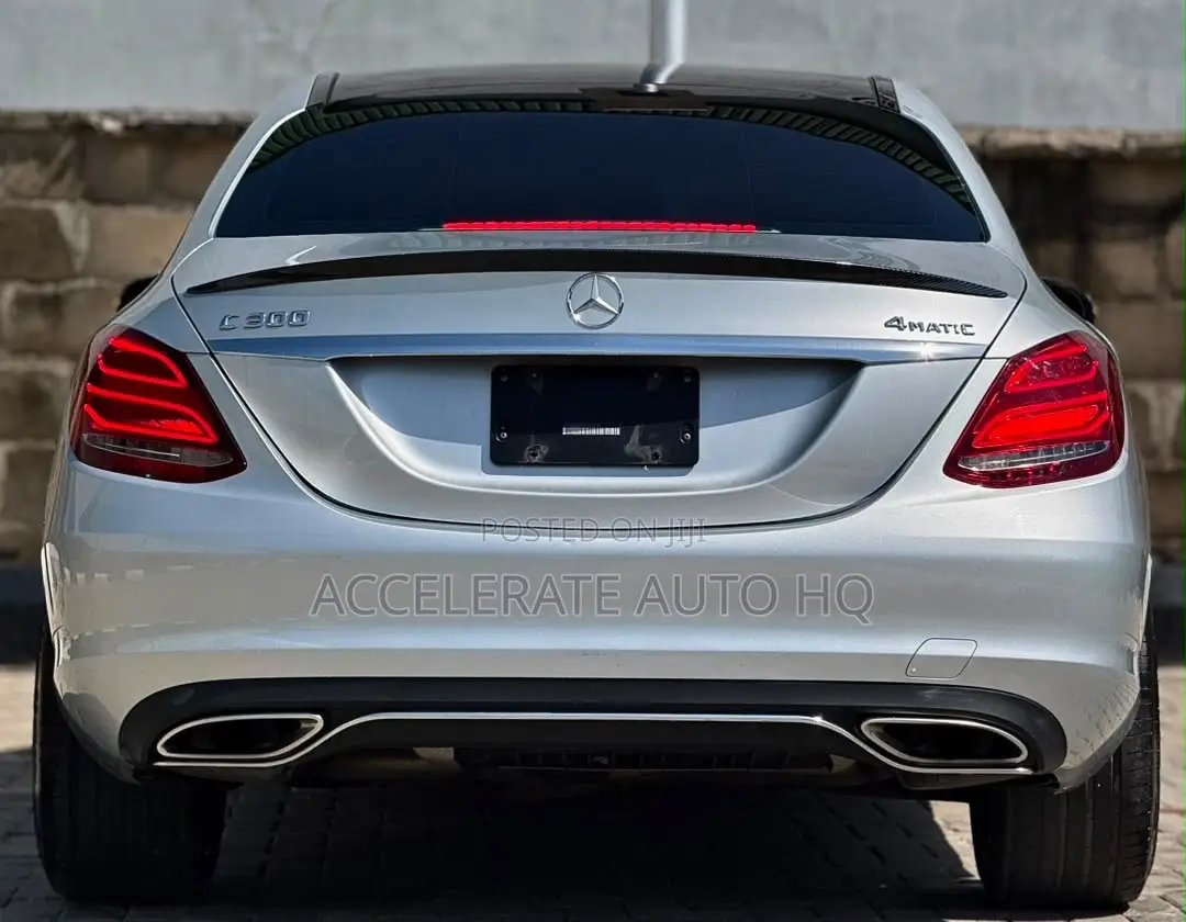 Mercedes-Benz C300 Sport 4Matic Sedan AWD (2.0L 4cyl 7A) 2017 Silver