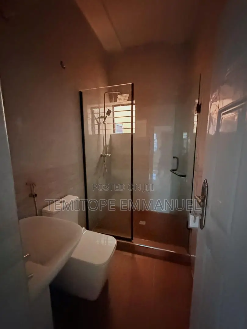 Furnished 4bdrm Duplex in Agege for sale