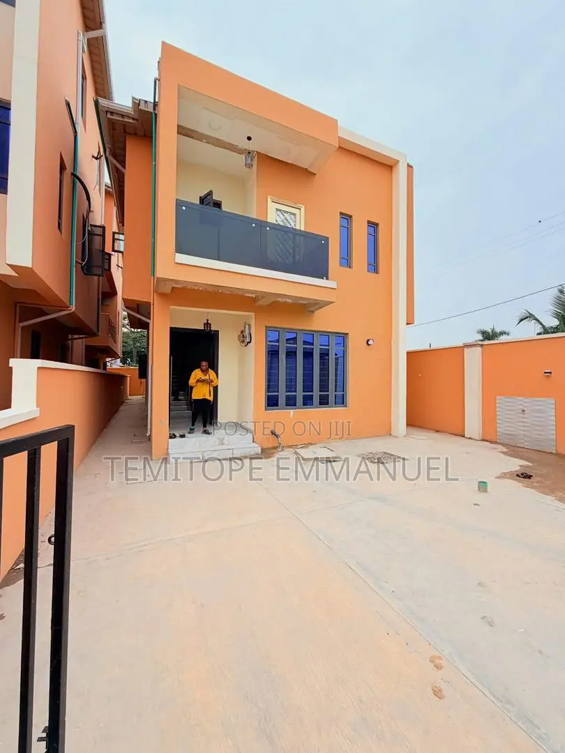 Furnished 4bdrm Duplex in Agege for sale