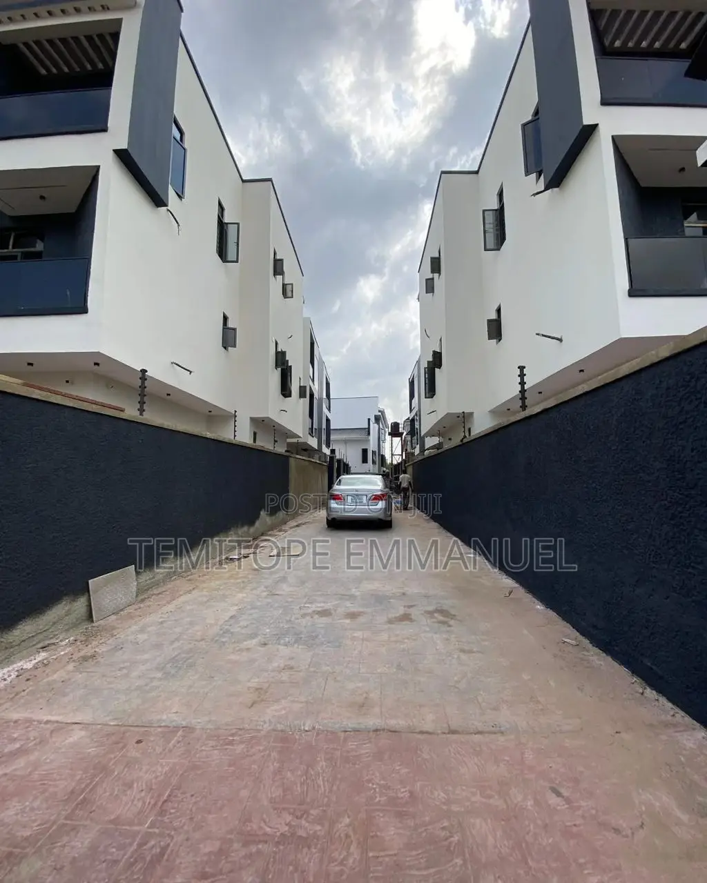Furnished 4bdrm Duplex in Adeniyi Jones for sale