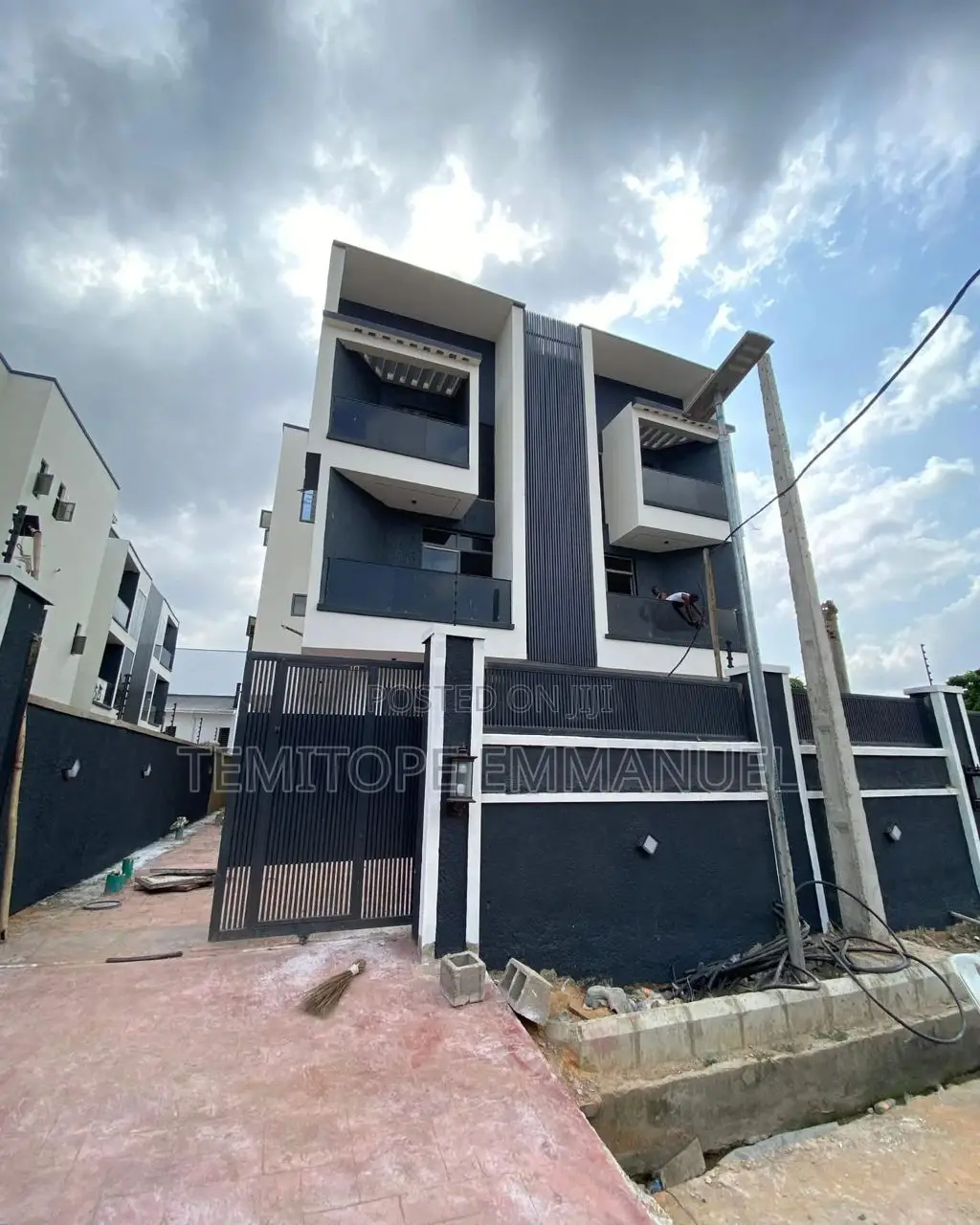Furnished 4bdrm Duplex in Adeniyi Jones for sale