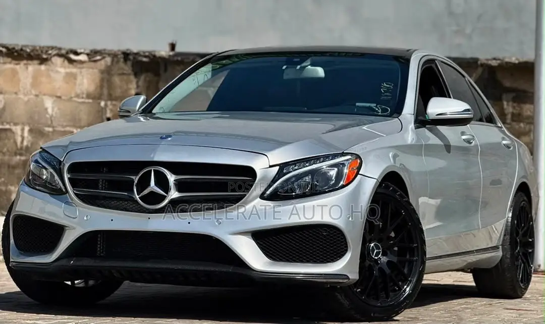 Mercedes-Benz C300 Sport 4Matic Sedan AWD (2.0L 4cyl 7A) 2017 Silver