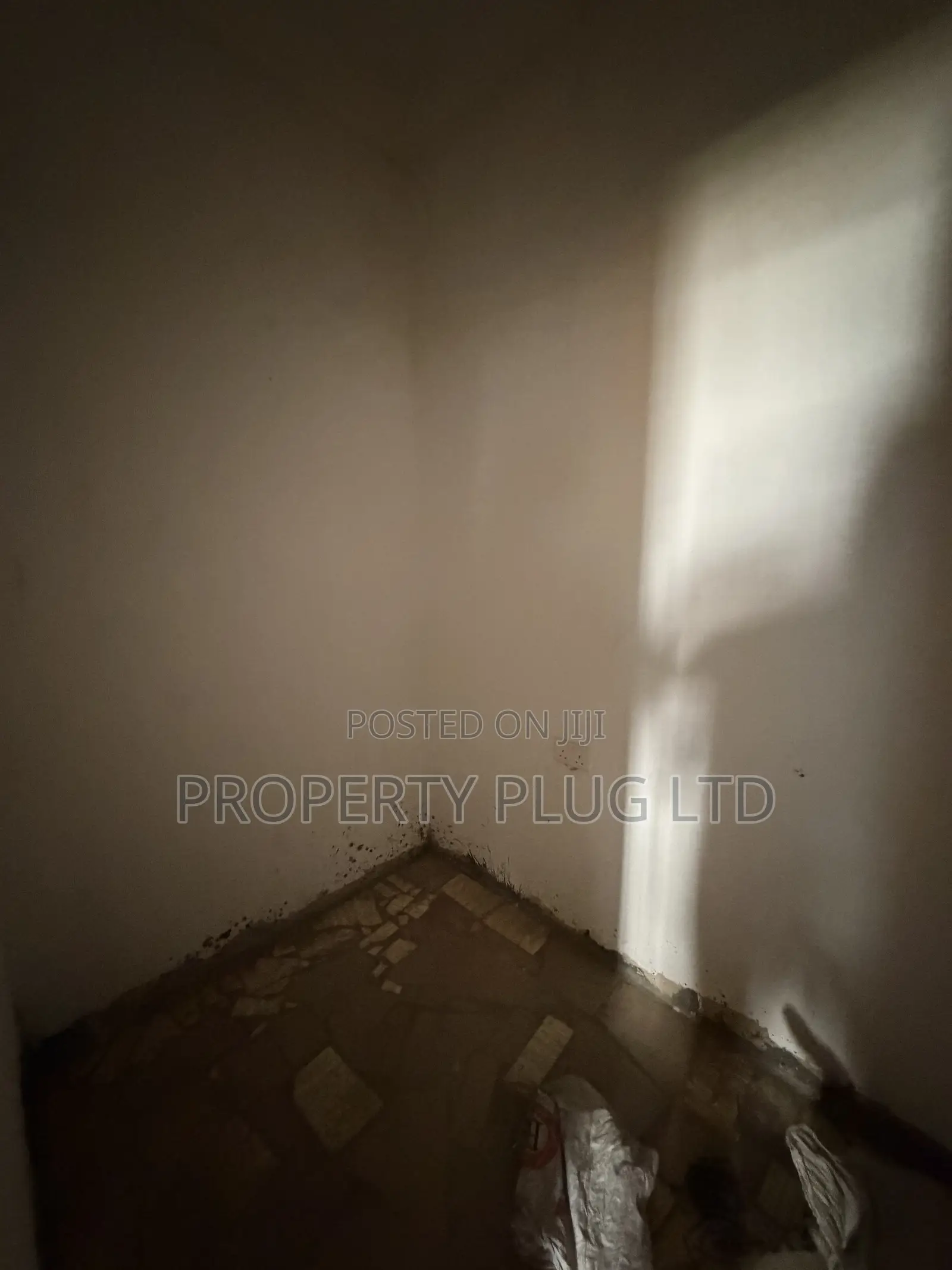 2bdrm Apartment in Idu for sale