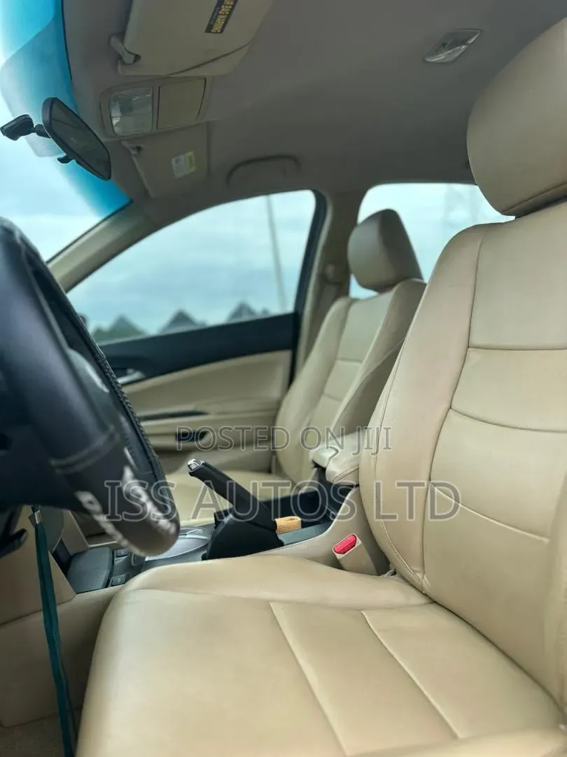 Honda Accord Sedan EX Automatic 2012 White