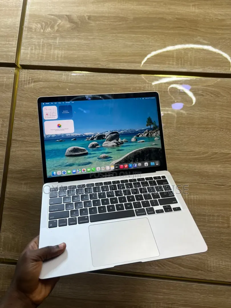 Laptop Apple MacBook Air 2020 M1 8GB Apple M1 SSD 256GB