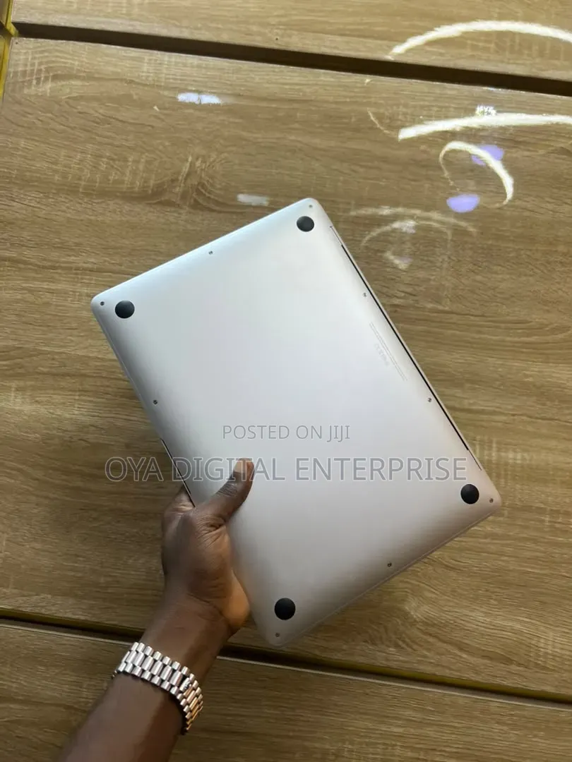 Laptop Apple MacBook Air 2020 M1 8GB Apple M1 SSD 256GB
