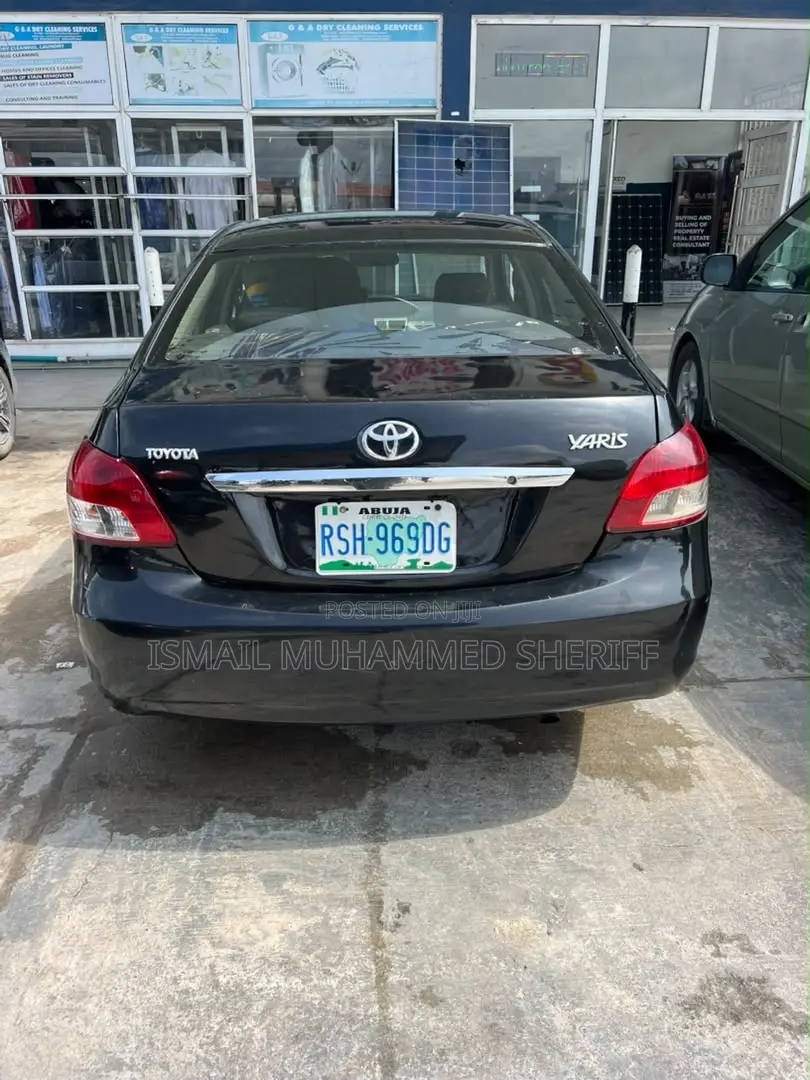 Toyota Yaris 2009 Black