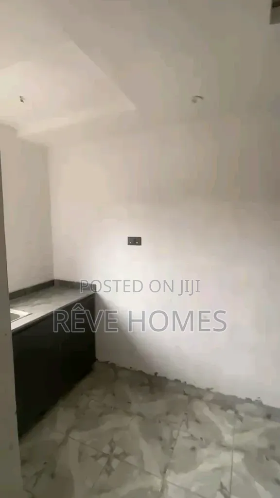 Studio Apartment in Bariga / Shomolu for rent