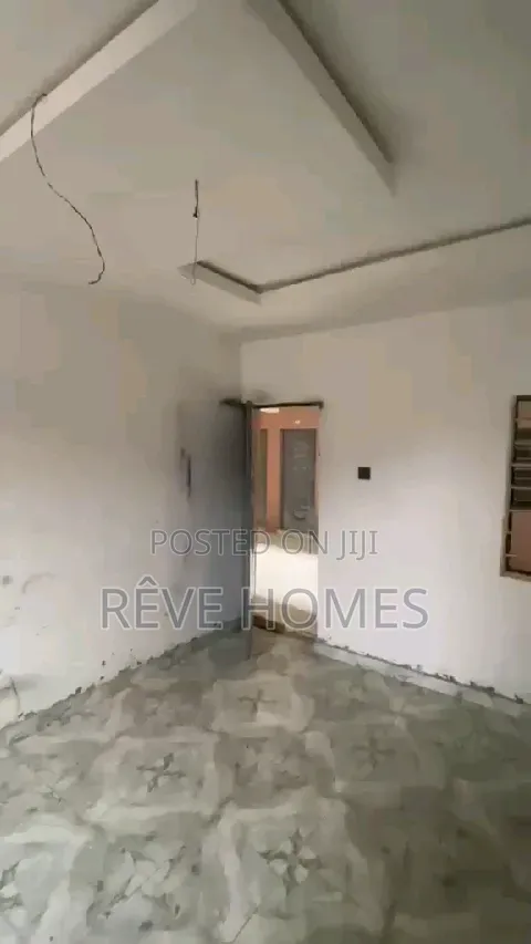 Studio Apartment in Bariga / Shomolu for rent
