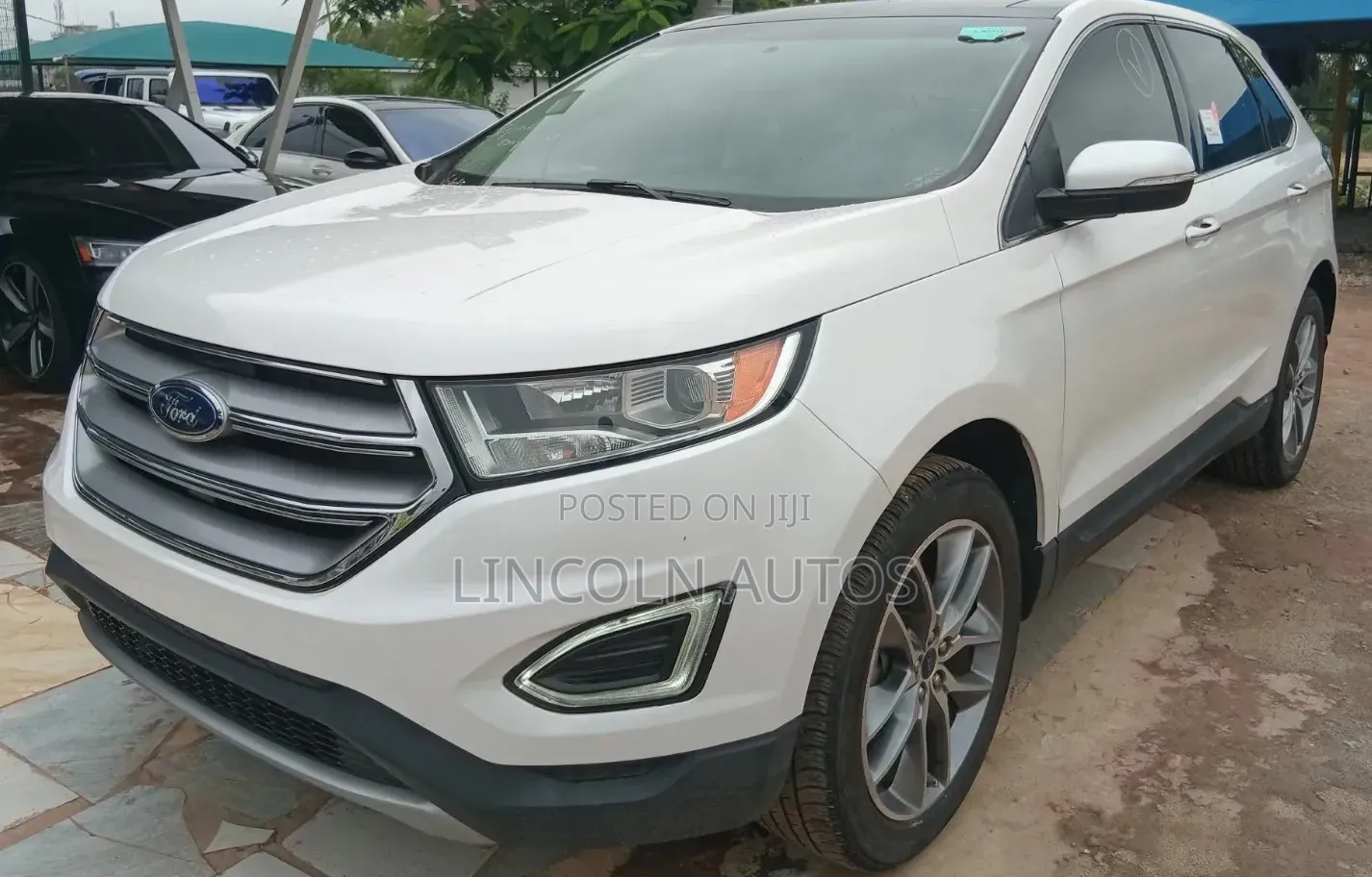 Ford Edge Titanium 4dr AWD 2017 Off white